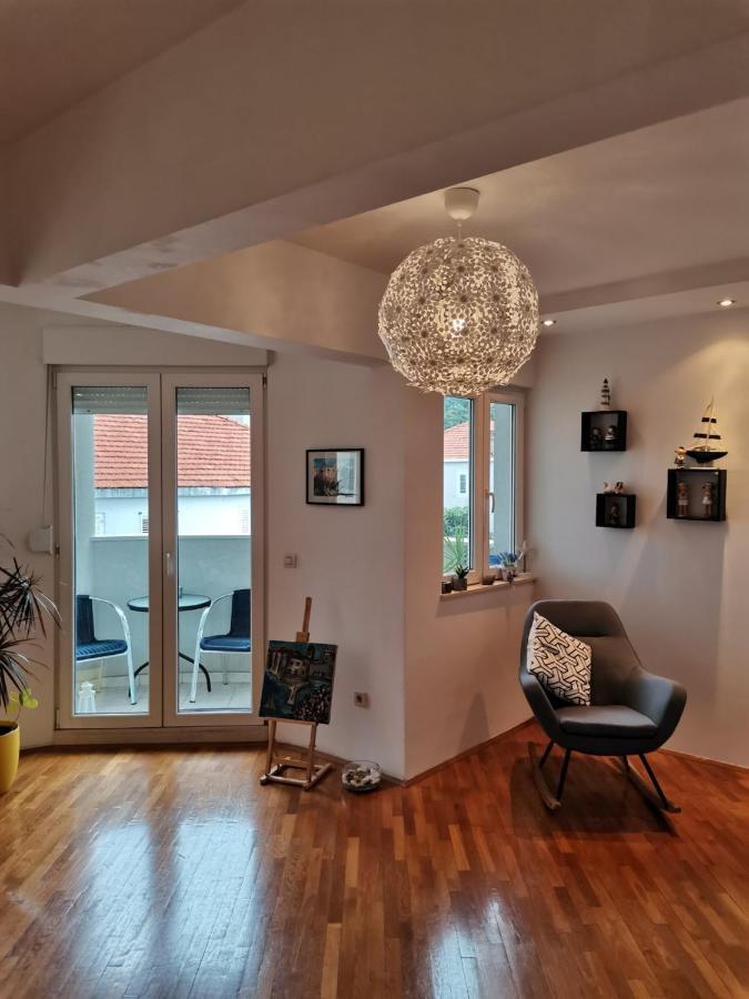 1 Apartmant & 1 Delux Room With Bathroom Dubrownik Zewnętrze zdjęcie